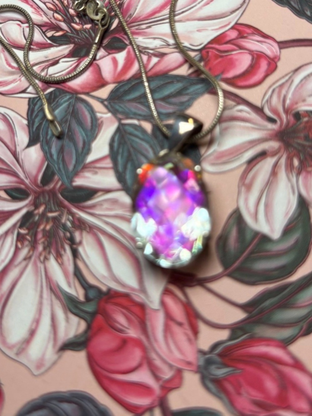 Aurora Crystal Oval Pendant Necklace - Pink/Purple